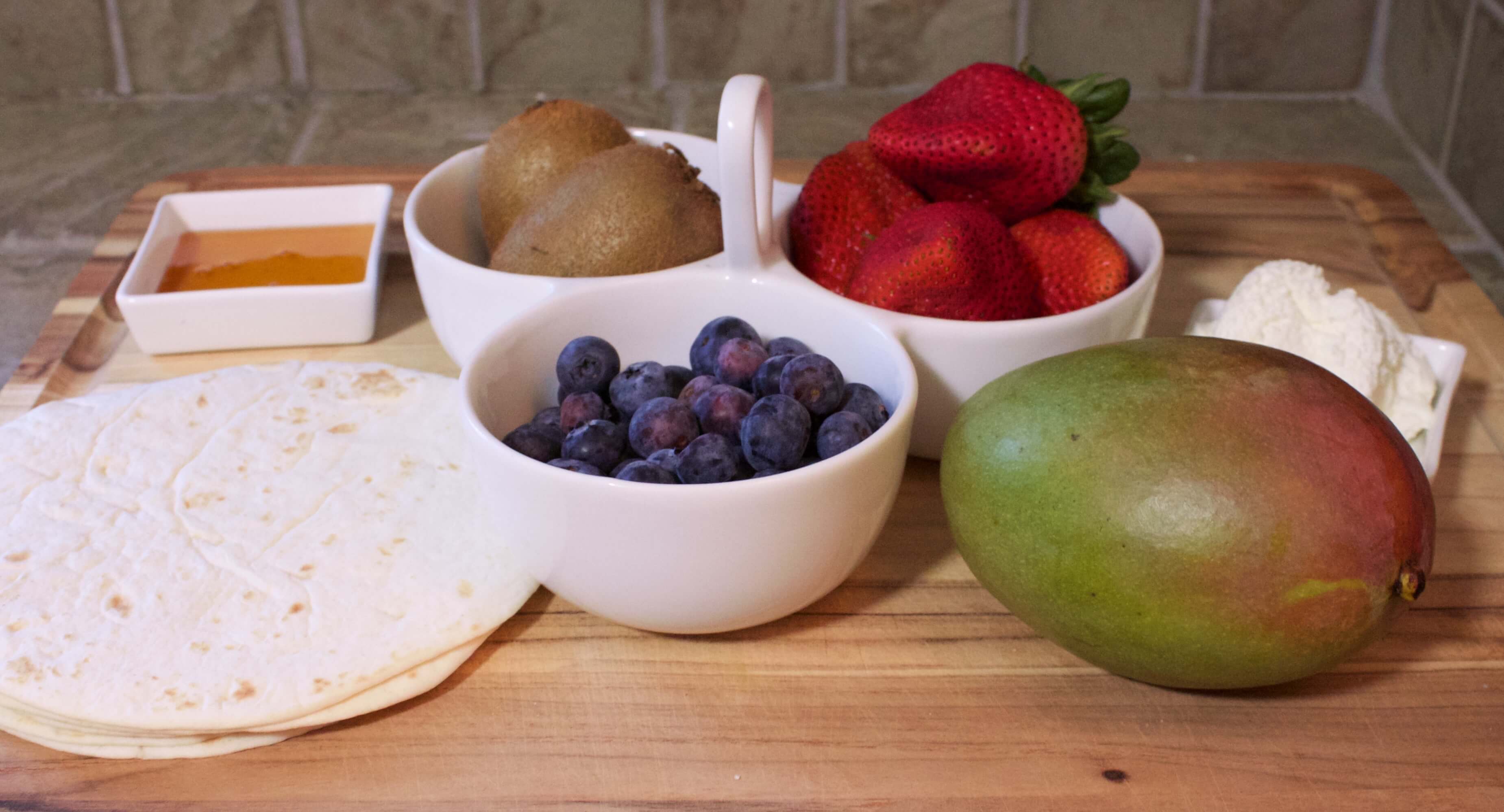 How to Make Dessert Fruit Tacos