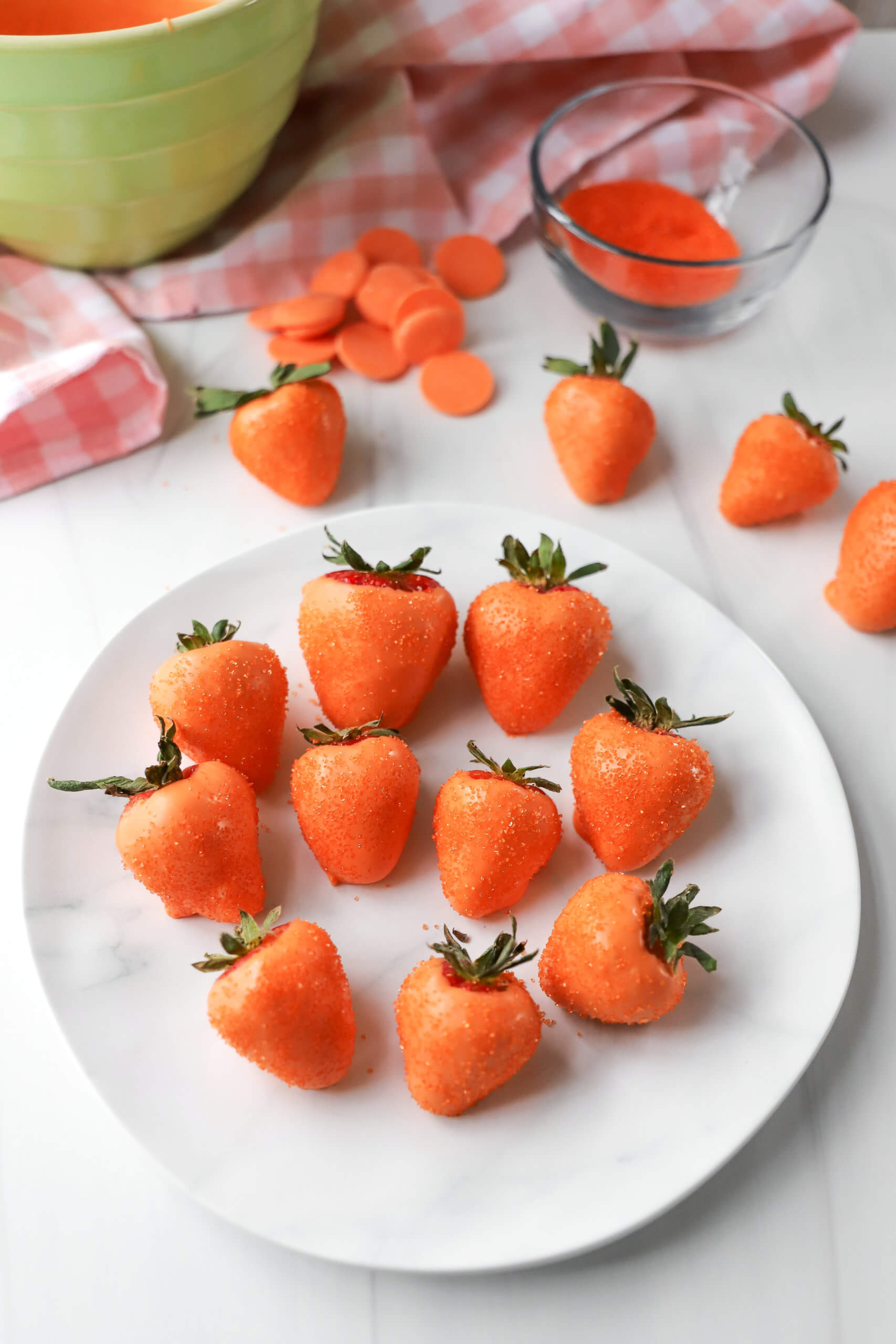 Chocolate-Dipped Strawberry Carrots 